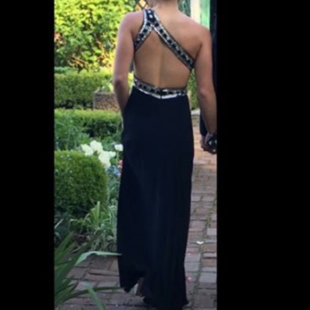 Prom/snowball dress